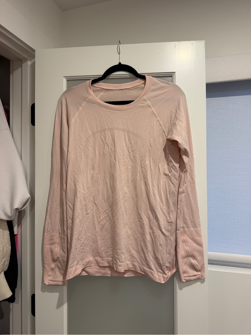 lululemon athletica Long Sleeve Crew in Light Pink